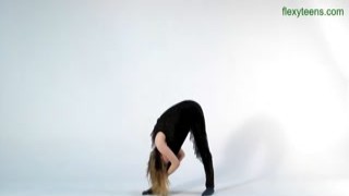 FlexyTeens - Sofya Belaya 1